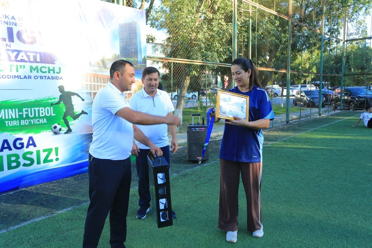 Mustaqillik shukuhi sport maydonida