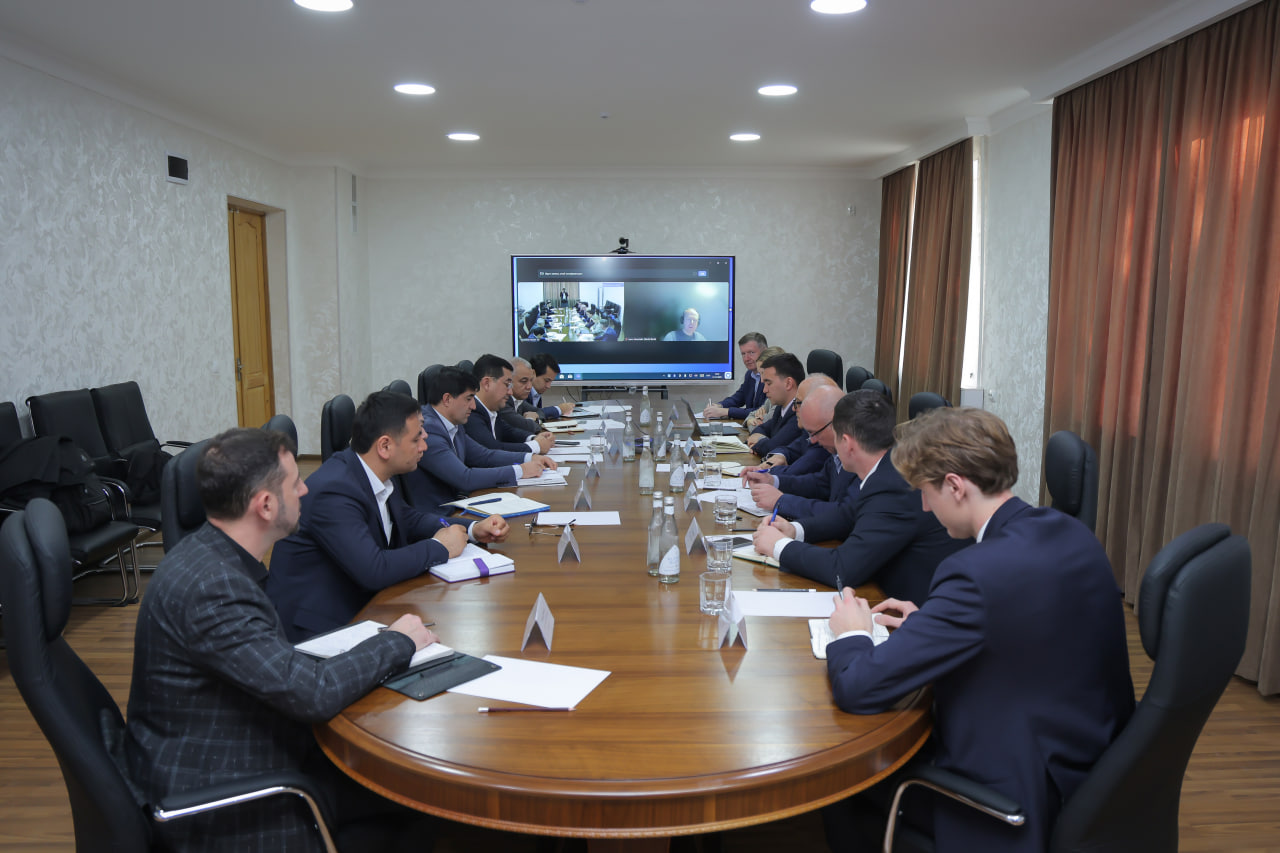 “Issiqlikta’minoti” AJ boshqaruv raisi Ilhom To‘rayev Jahon bankining Markazlashgan issiqlik ta’minoti samaradorligi loyihasini amalga oshirishni qo‘llab-quvvatlash missiyasi vakillari bilan uchrashuv o‘tkazdi.