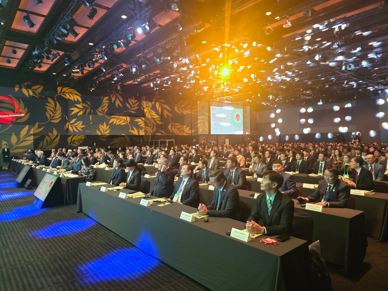 Bugun Seulda Markazlashgan issiqlik energiyasi xalqaro simpoziumi tashkil qilindi. Uning ishida “Issiqlikta’minoti” AJ boshqaruvi raisi Ilhom To‘rayev ham ishtirok etdi.